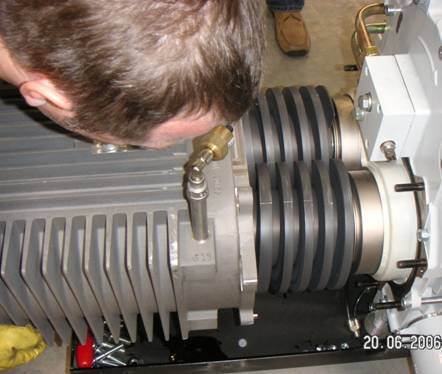 怎么做干式螺桿真空泵保養維護